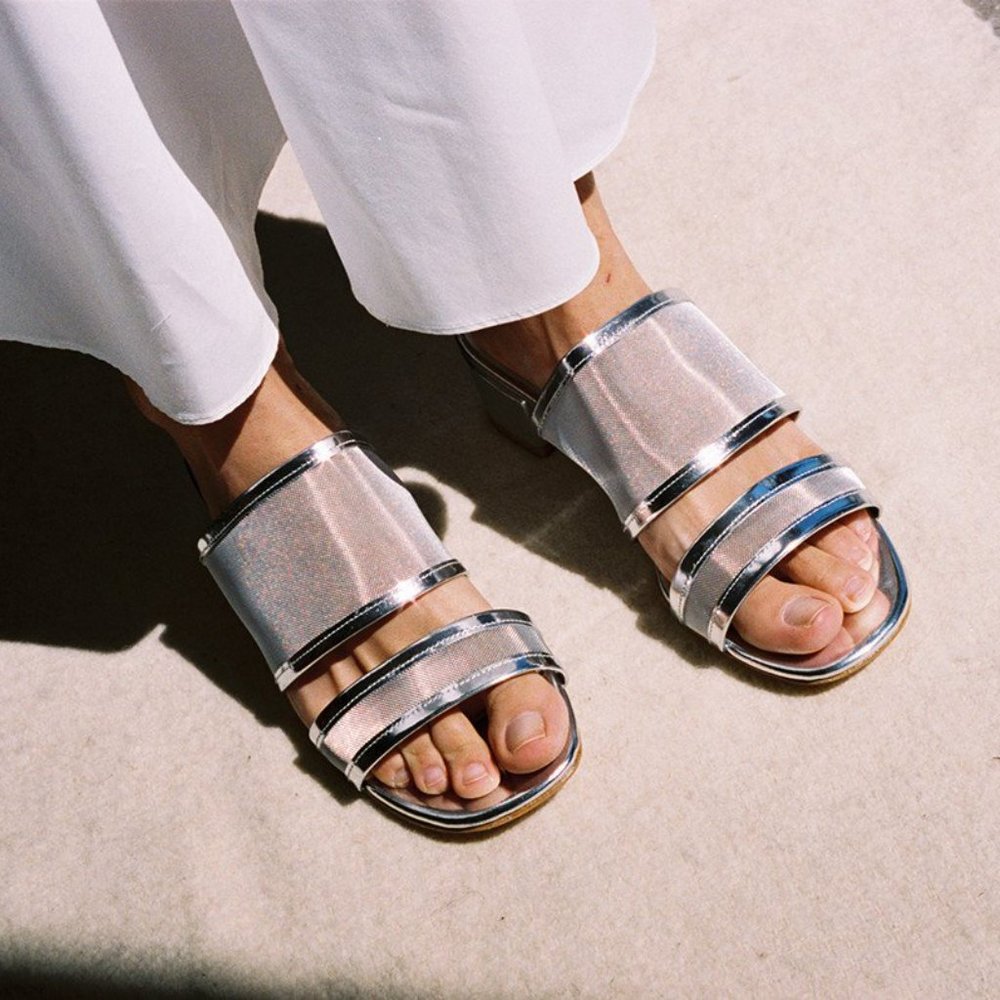 Maryam Nassir Zadeh Martina Mesh Slides